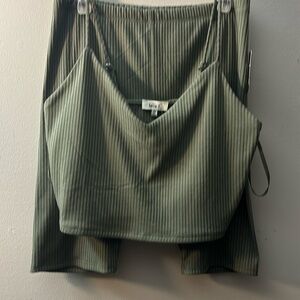 2 piece set olive - shorts and tank top
